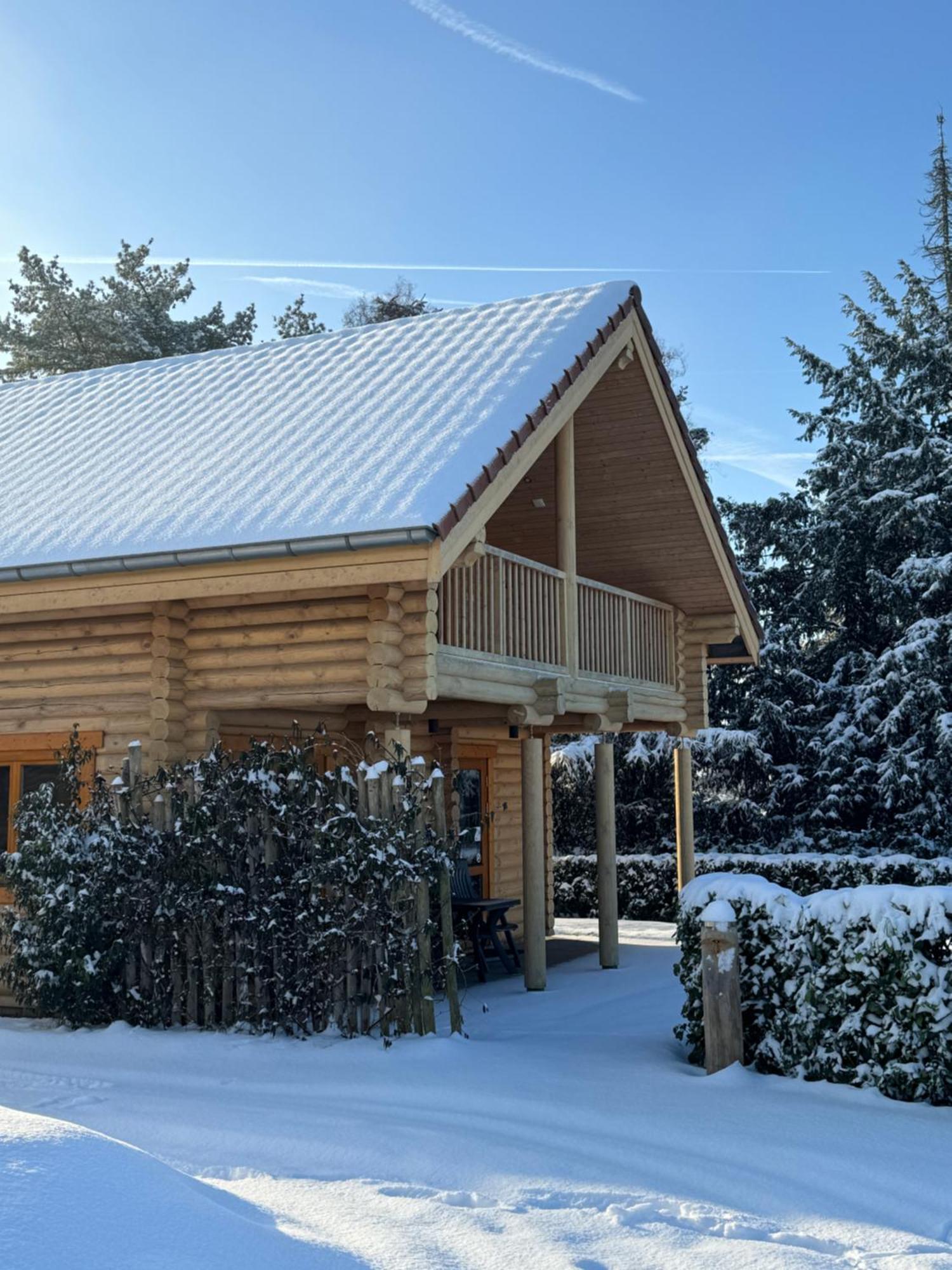 Boomstamhuis High Chaparral Oorsbeek Esterno foto