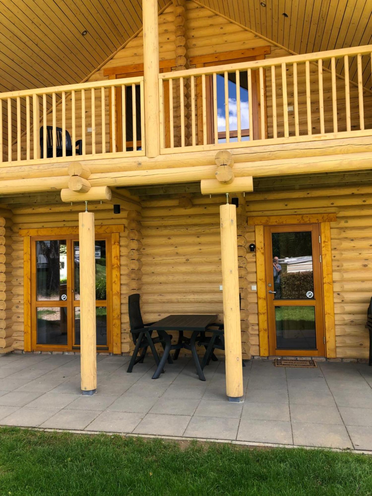 Boomstamhuis High Chaparral Oorsbeek Esterno foto