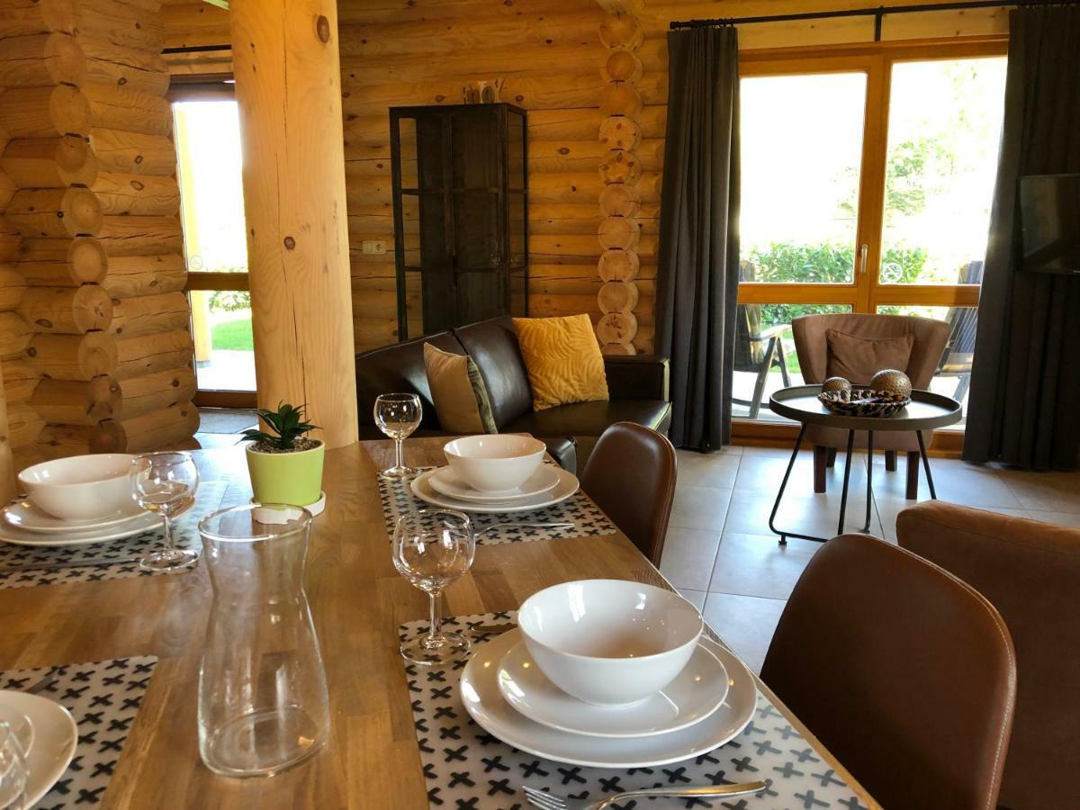 Boomstamhuis High Chaparral Oorsbeek Esterno foto