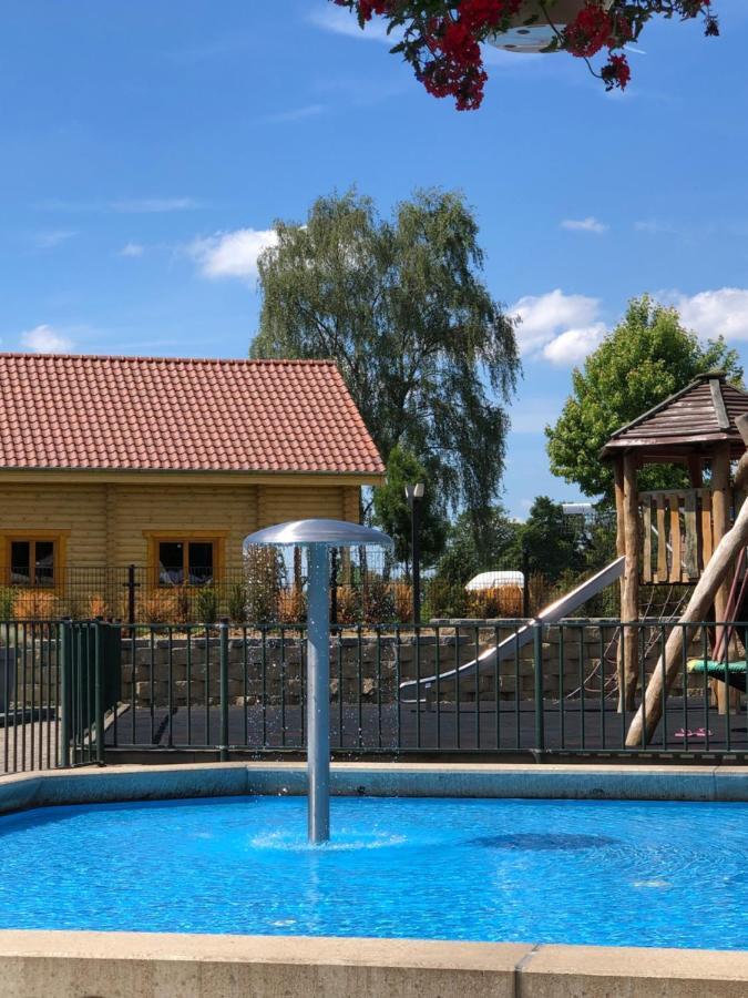 Boomstamhuis High Chaparral Oorsbeek Esterno foto